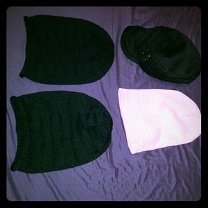 Free w/ purchase - New beanie hat lot